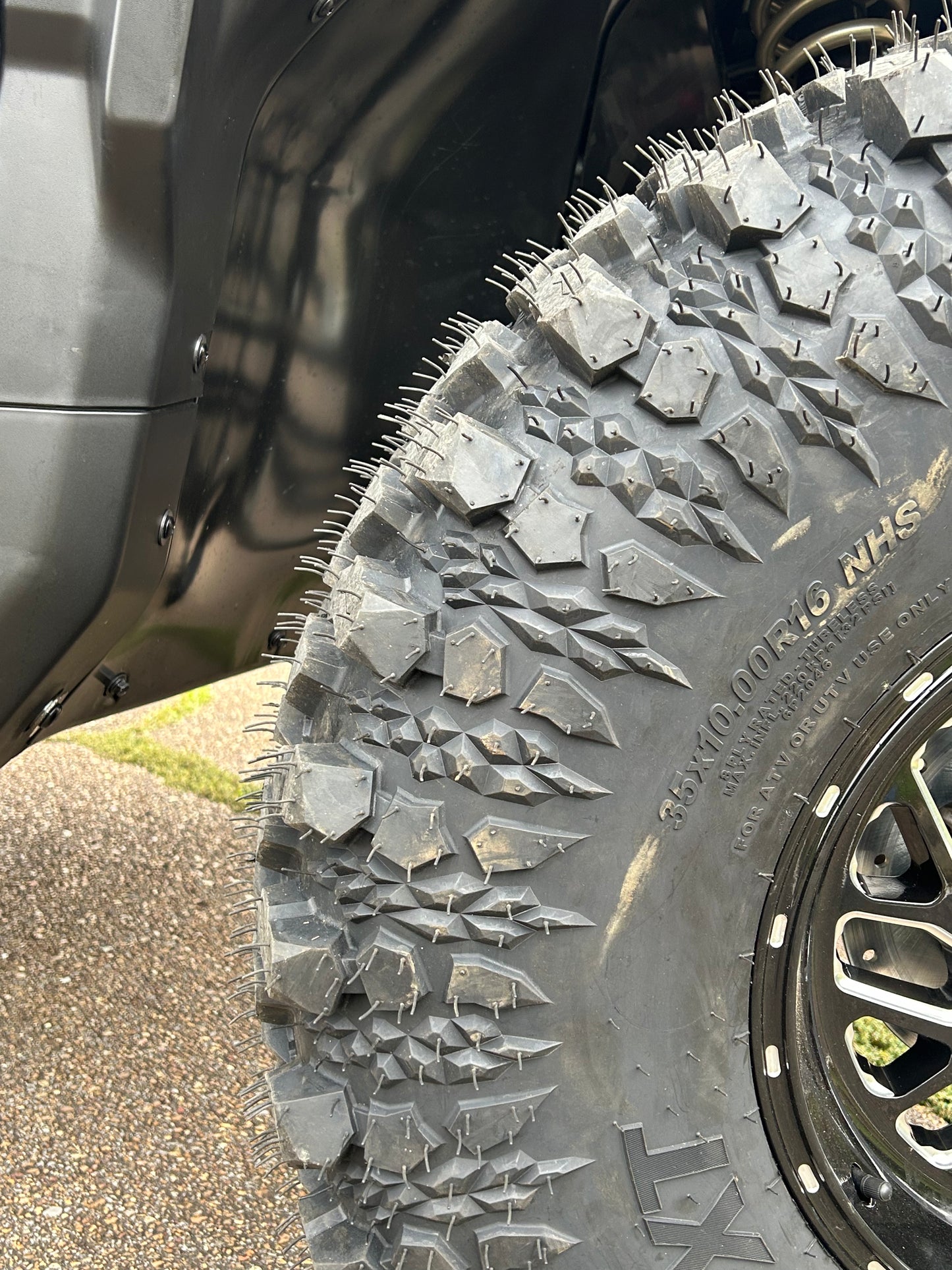 HD11 DEFENDER FORWARD FRONT ARMS