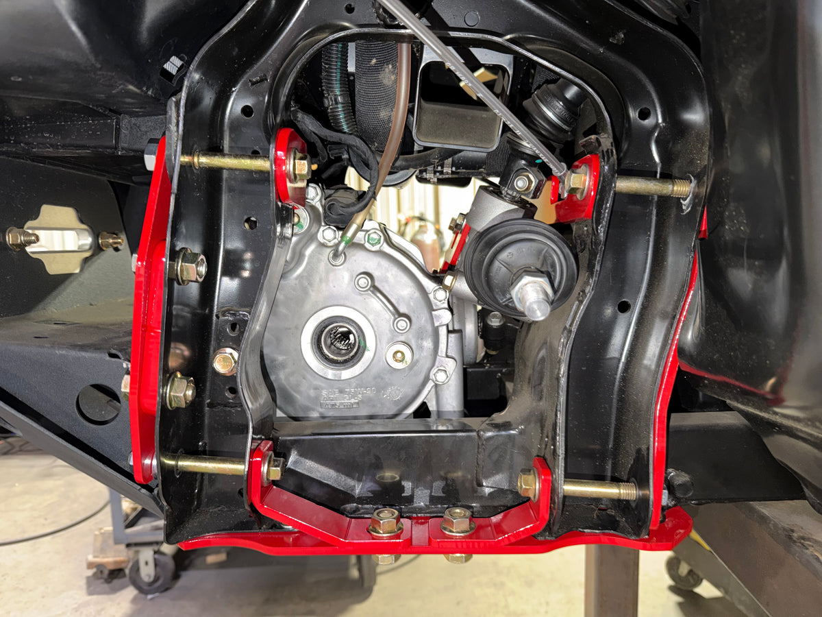 HD11 DEFENDER FRAME BRACE KIT