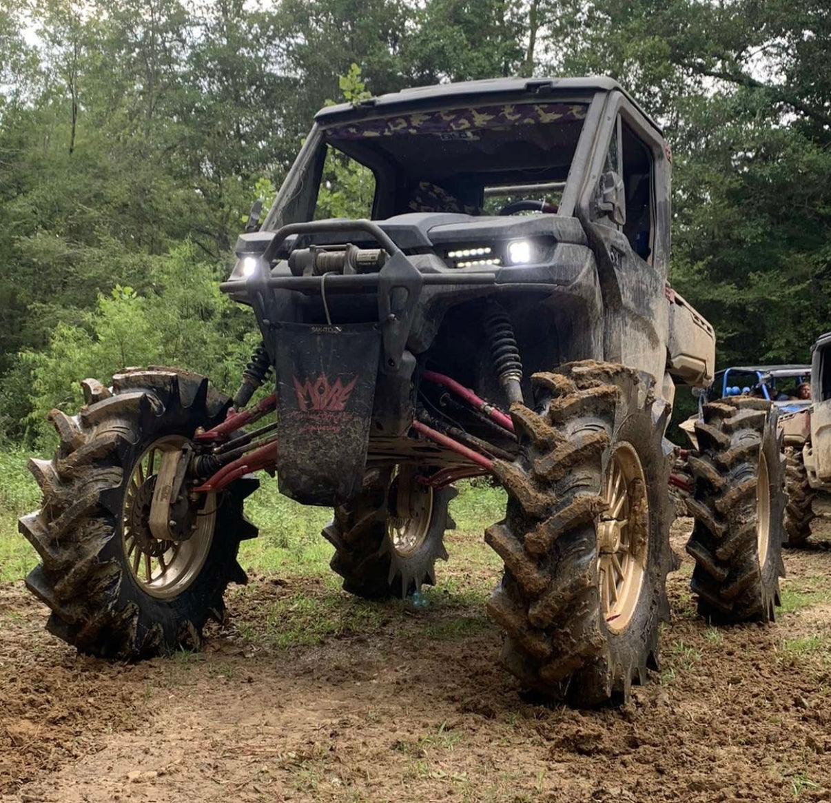DEFENDER ADJUSTABLE LIFT Moorhead OffRoad Engineering